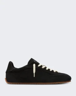 Dames Daze Runner