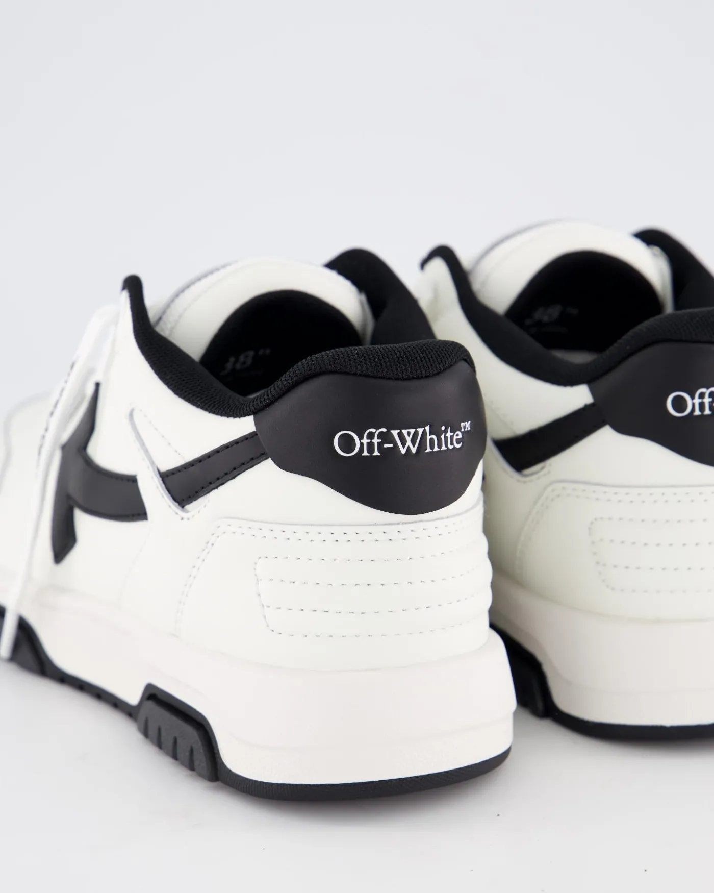 Dames Out Of Office Sneaker