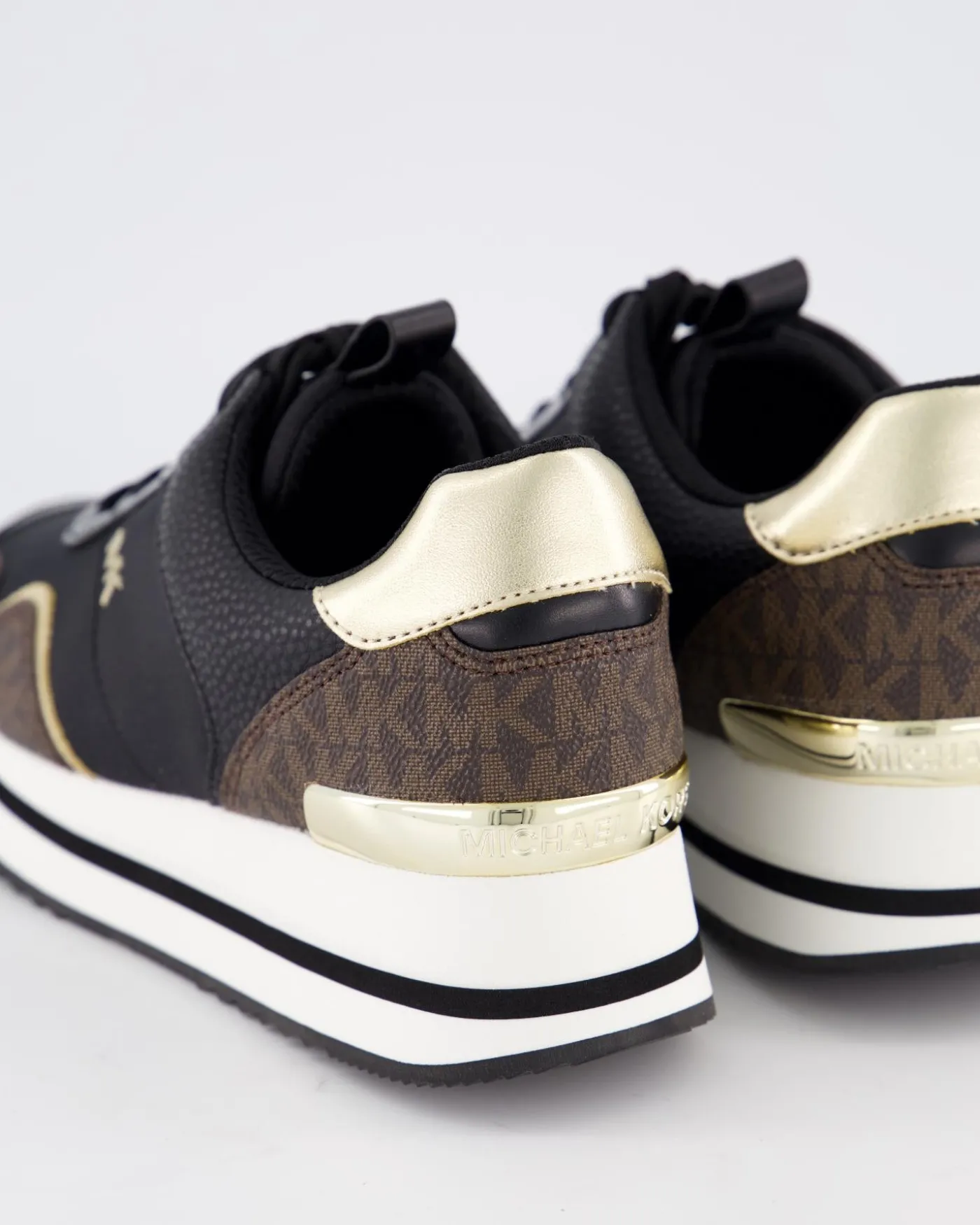 Dames Raina Trainer
