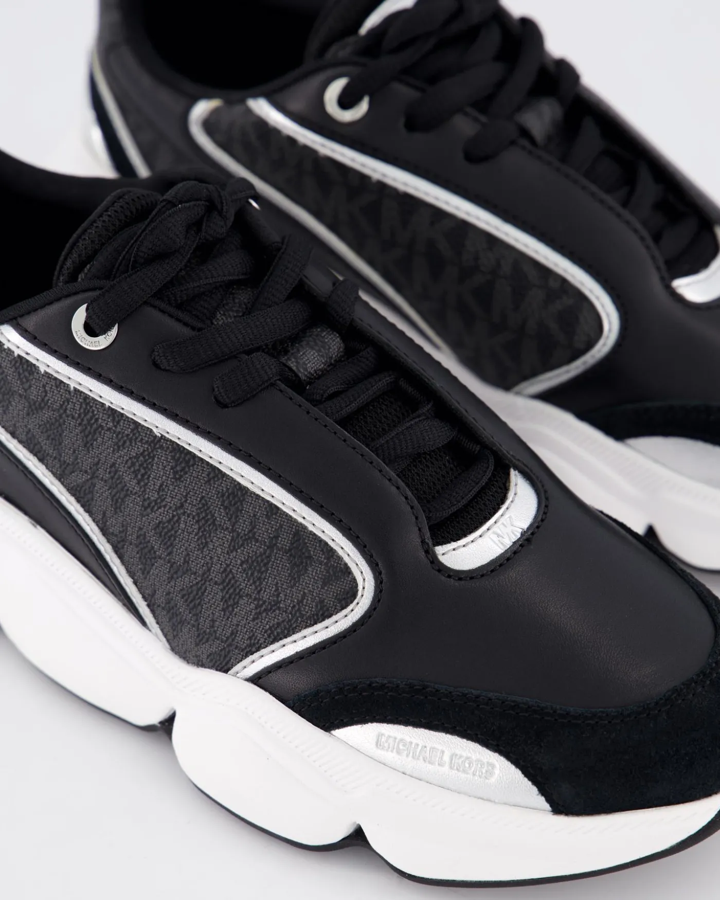 Dames Renny Trainer