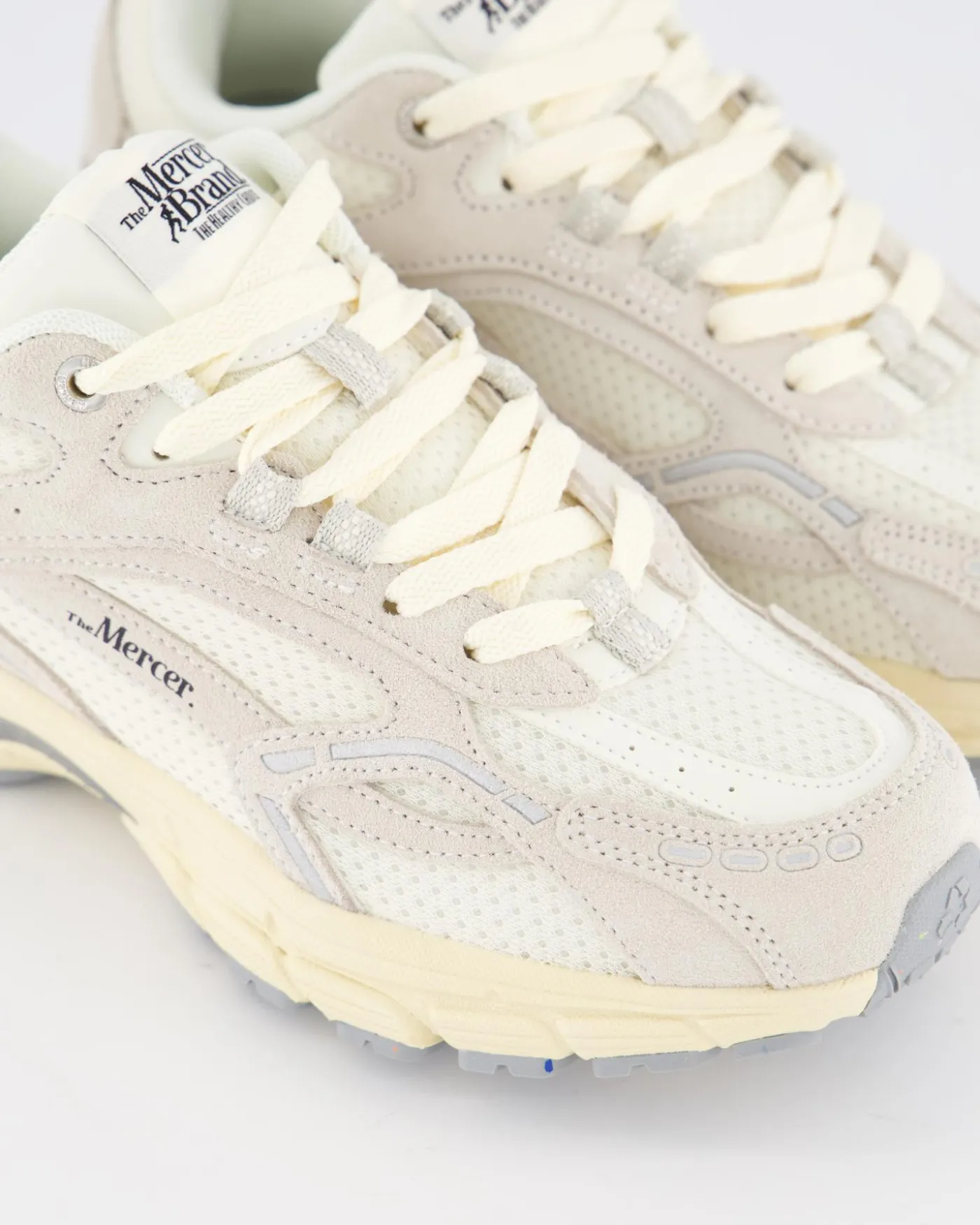 Dames The Re-Run Vintage Suede Beige