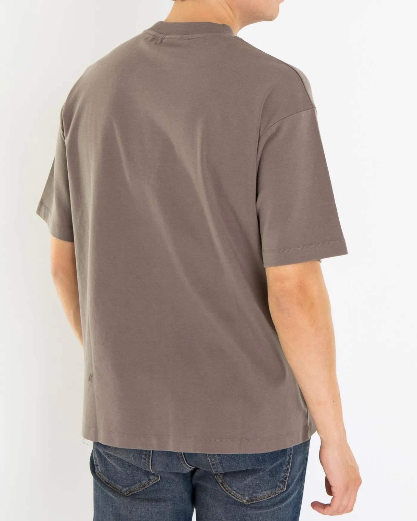 Heren Le Grand Hôtel T-Shirt Bruin